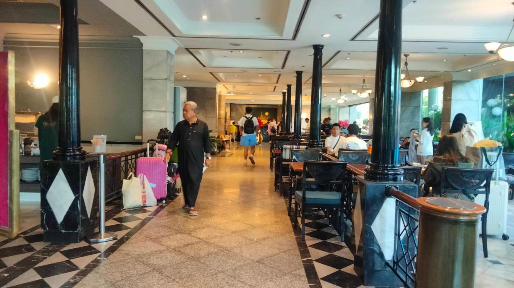 Witz Ramkhamhaeng Khách sạn Bangkok