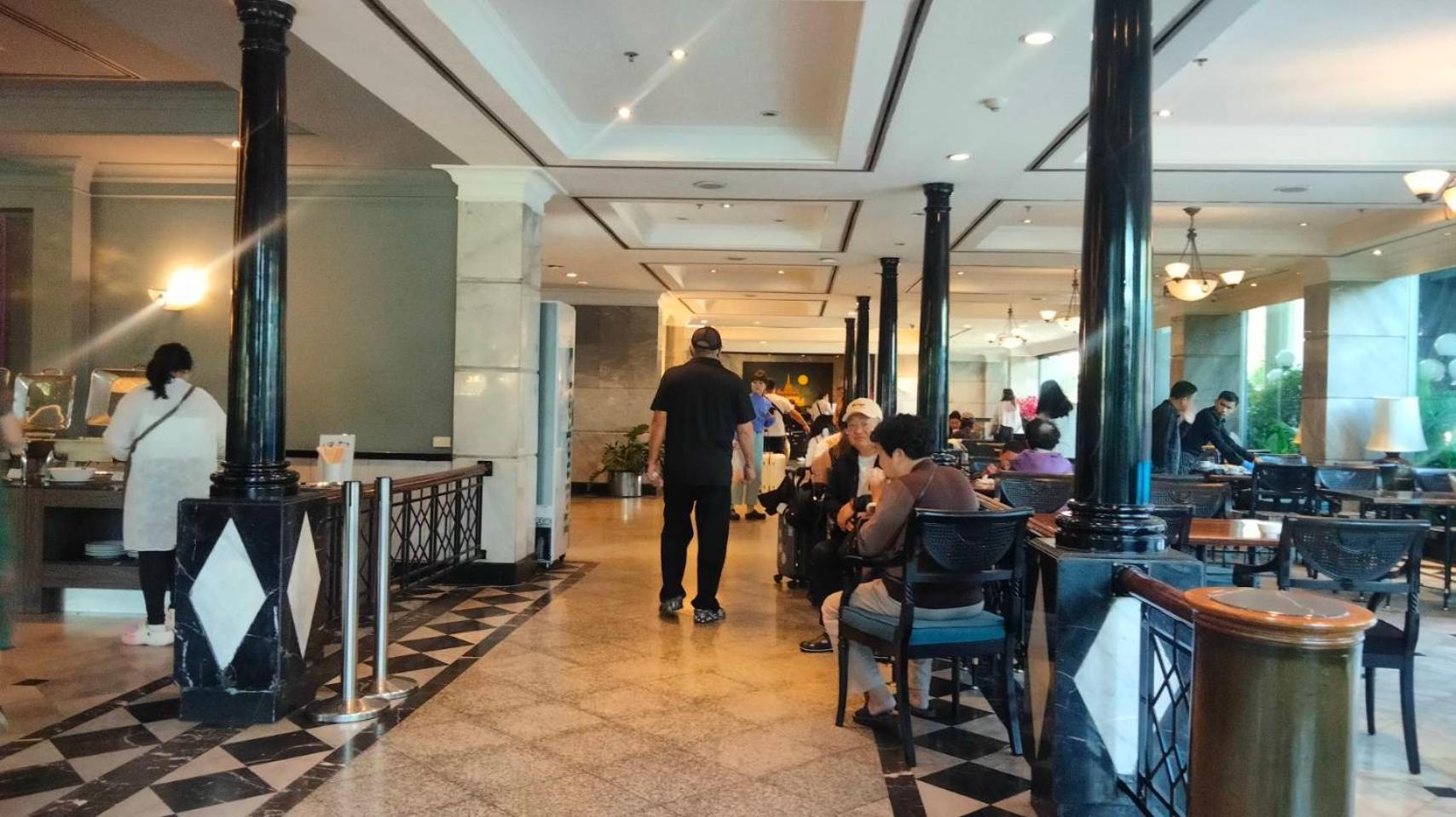 Witz Ramkhamhaeng Khách sạn 5*