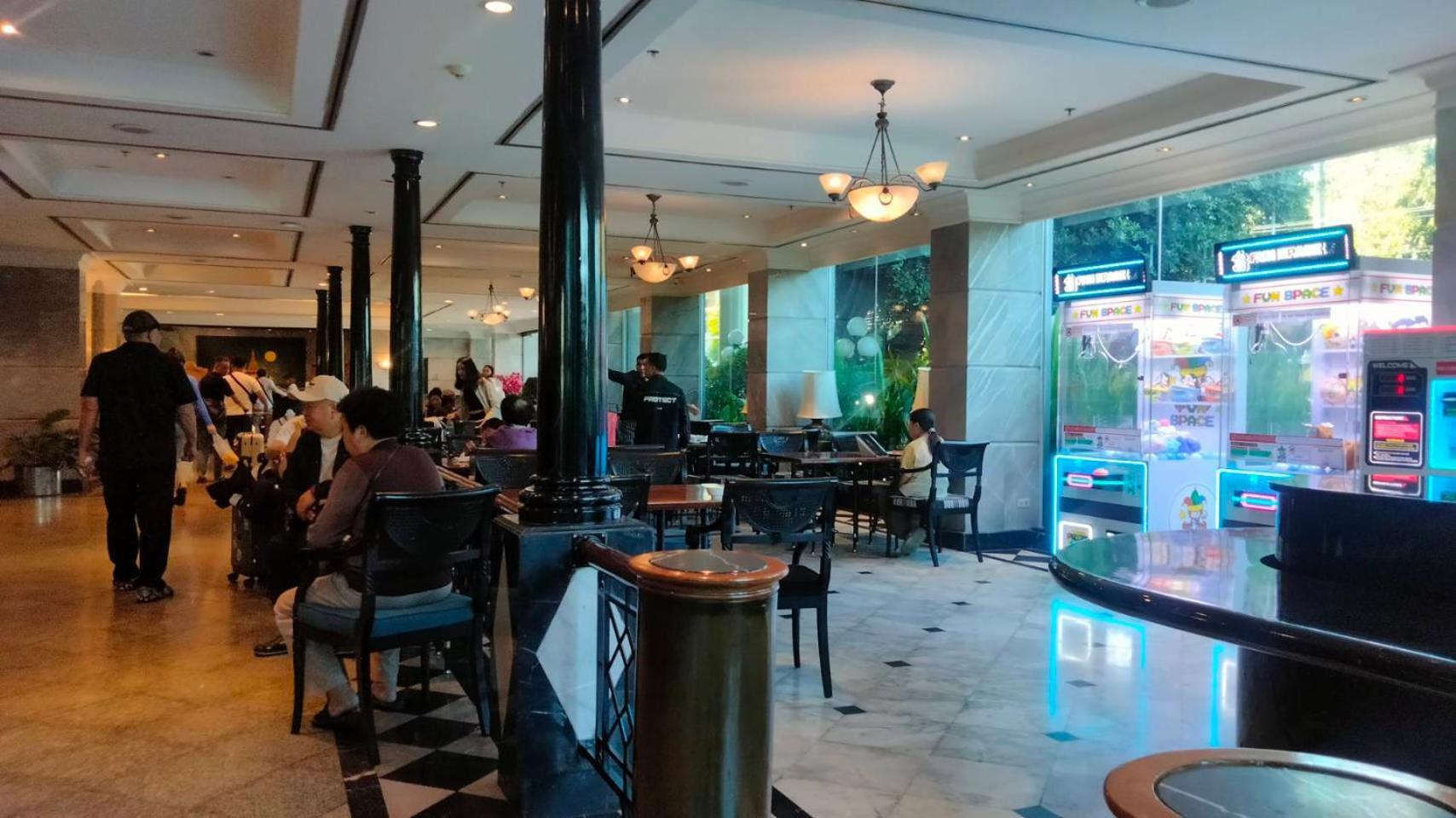 Khách sạn Witz Ramkhamhaeng Bangkok