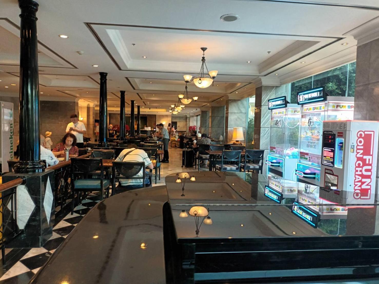 Witz Ramkhamhaeng Khách sạn 5*