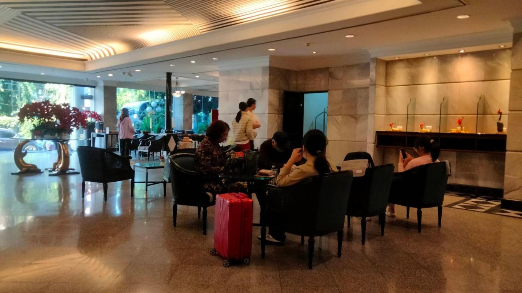 Witz Ramkhamhaeng Khách sạn
