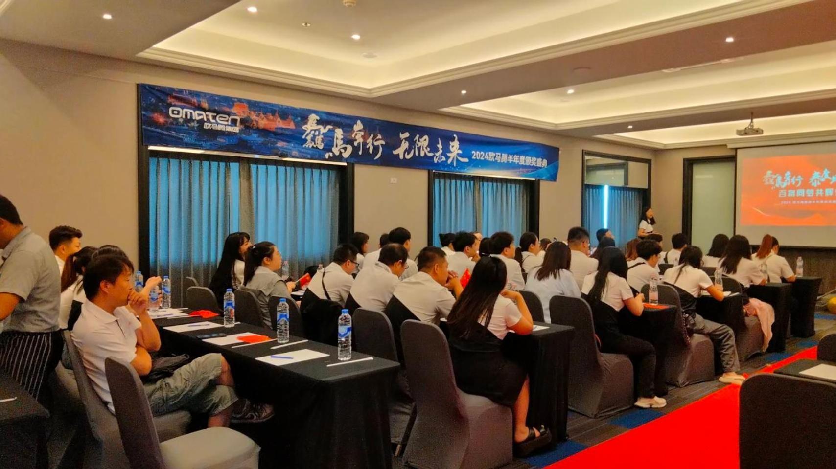 Khách sạn Witz Ramkhamhaeng