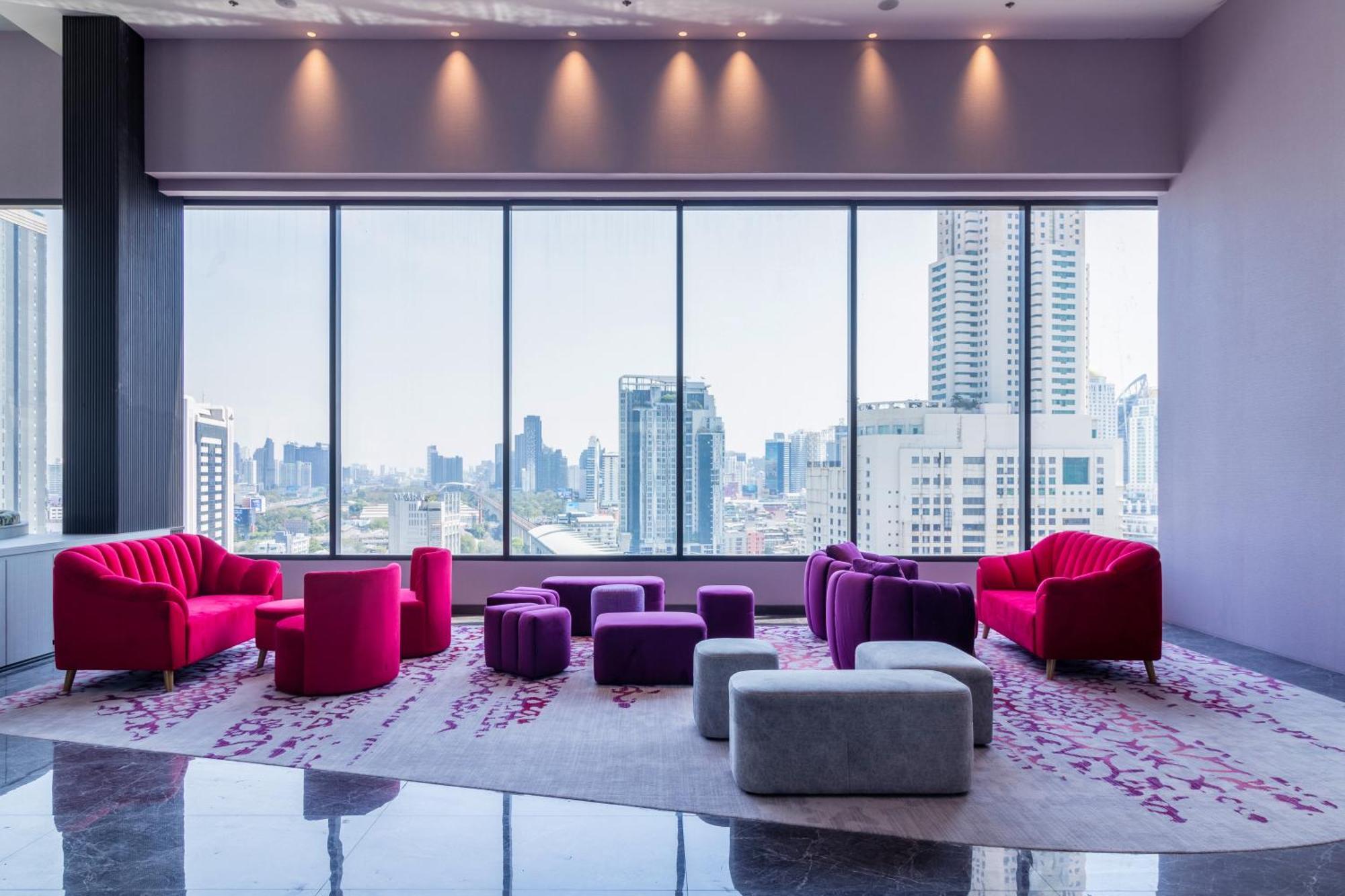 Hotel Queensland Bangkok