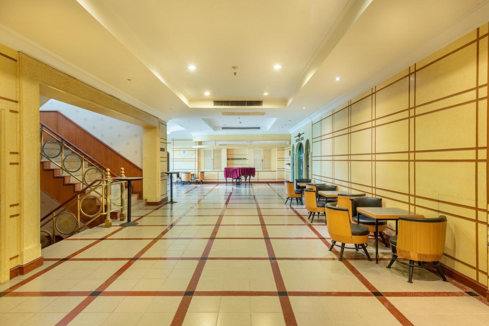 Royal Benja Hotell