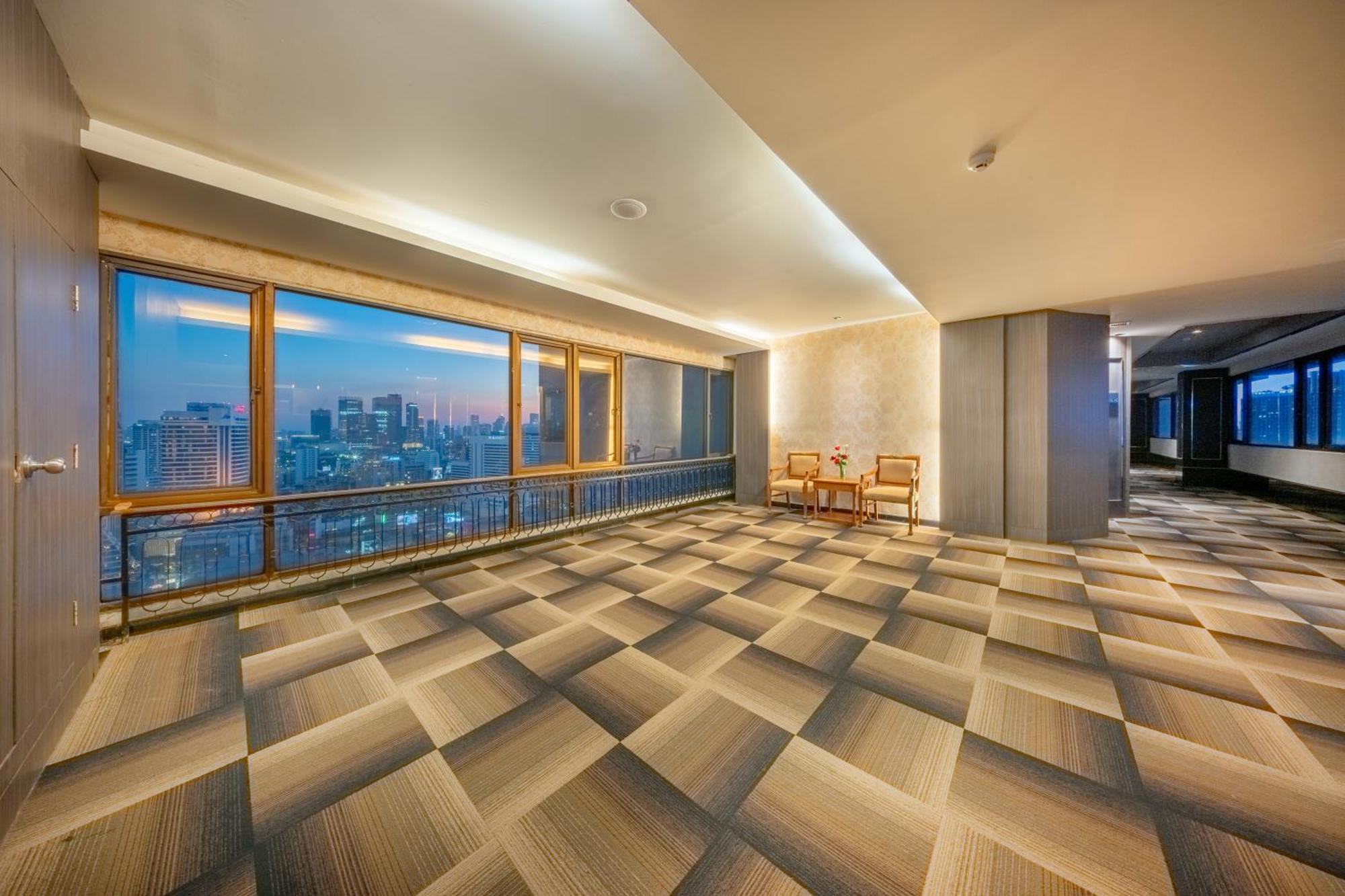 Royal Benja Khách sạn Bangkok