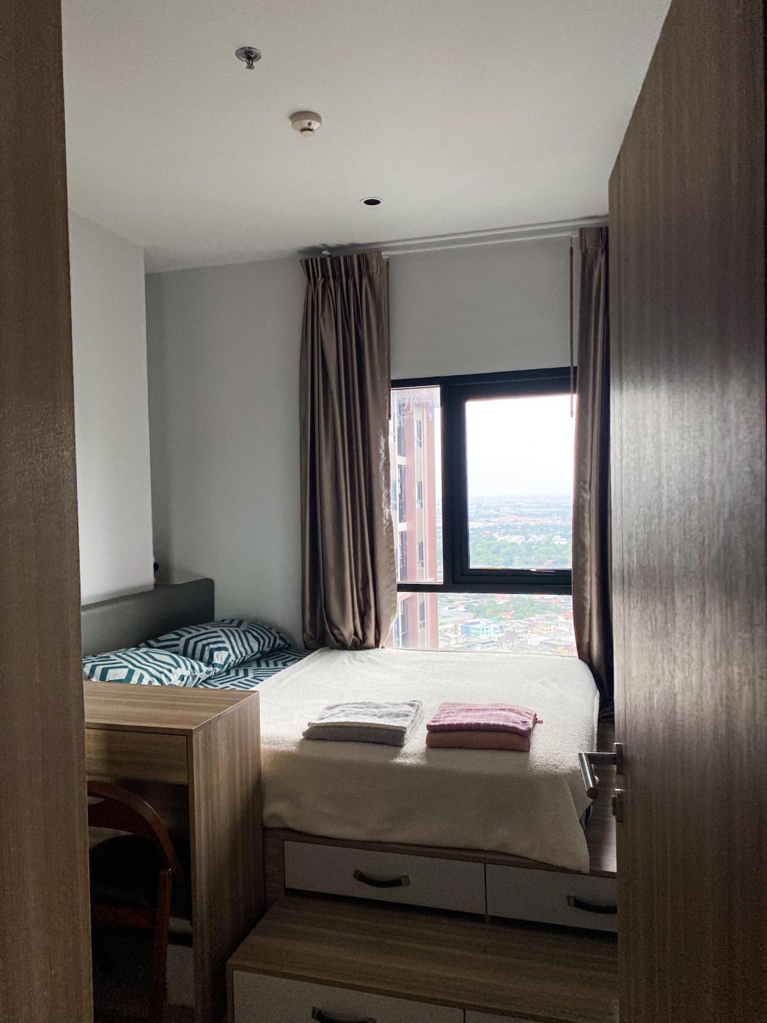 Luxury High Floor With Amenities - Gym, Sauna, Rooftop Garden, Cinema Theater Leilighet Bangkok