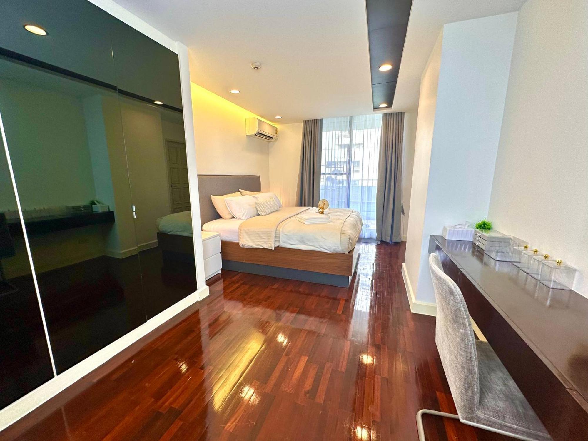 Luxury 3 Bedrooms In The Heart Of The Bangkok