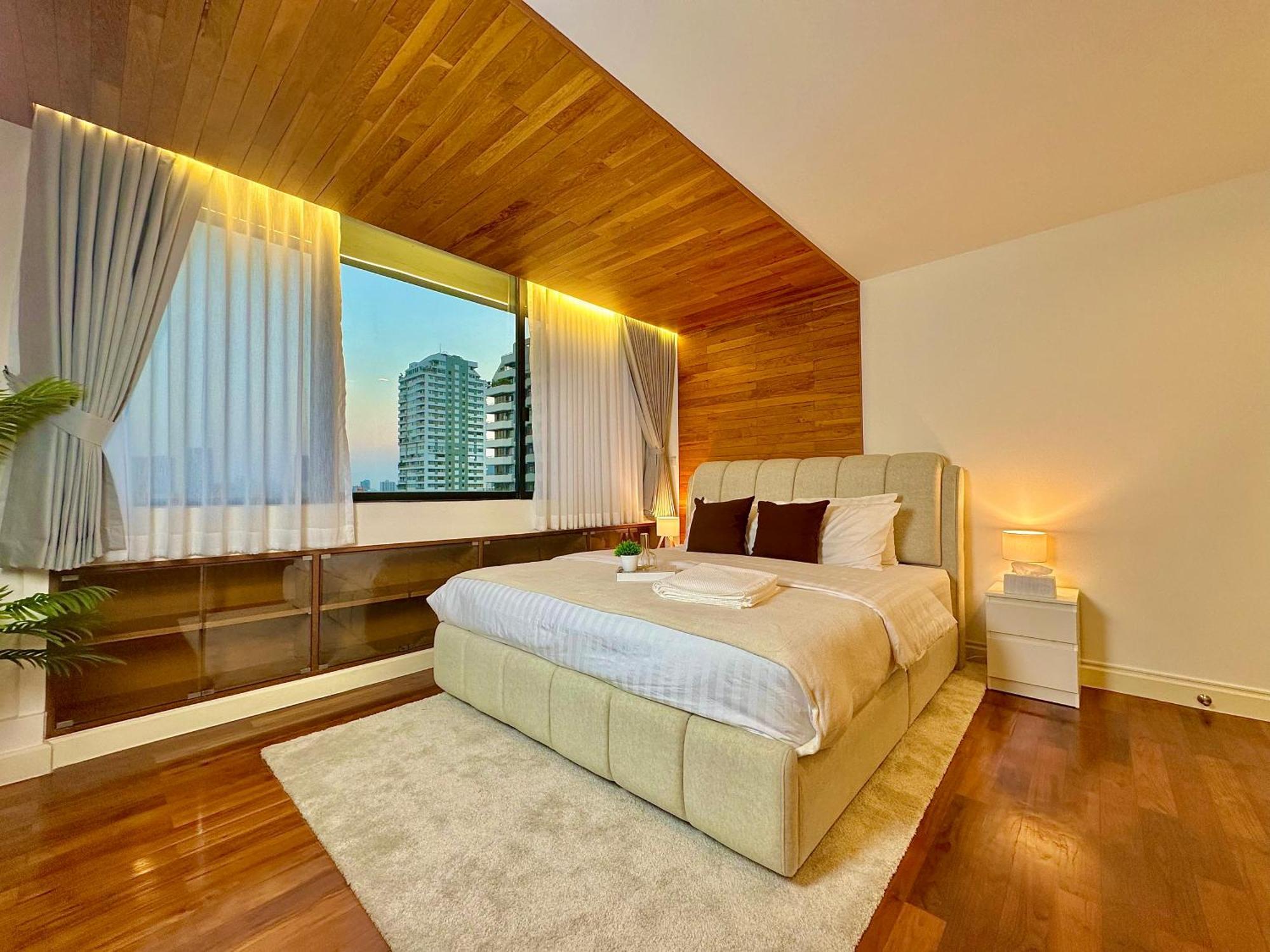 Luxury 3 Bedrooms In The Heart Of The Bangkok