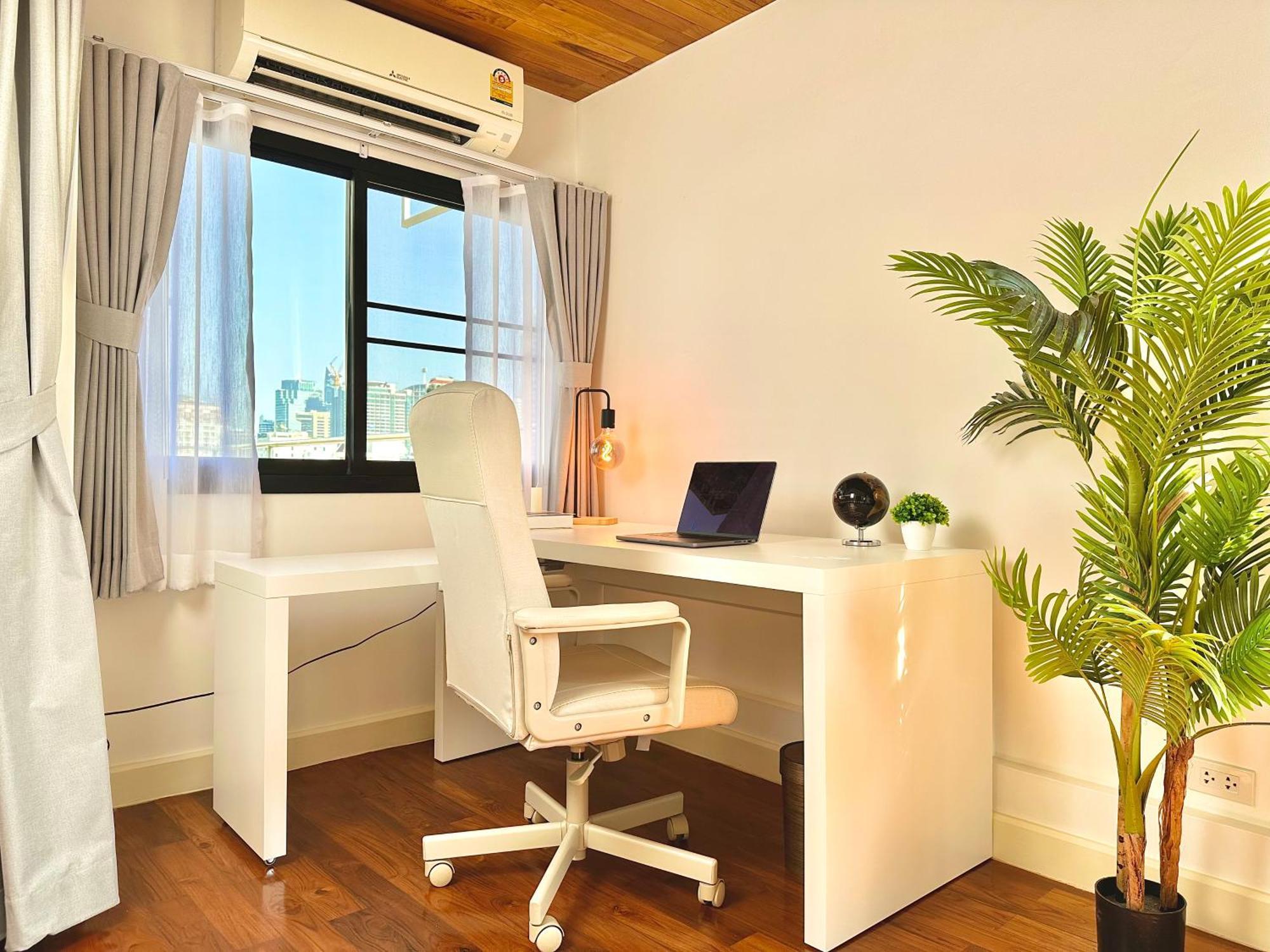 Luxury 3 Bedrooms In The Heart Of The Apartment