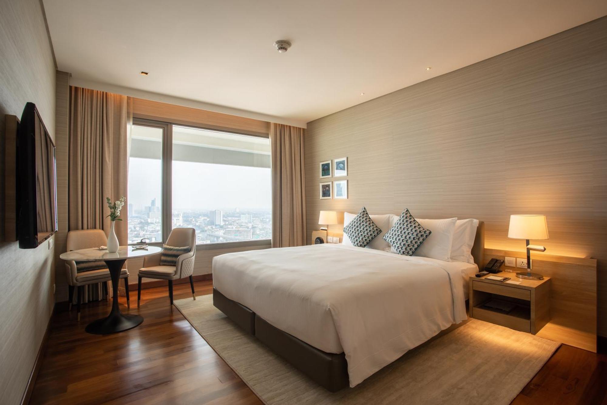 Hotel Avani Riverside -sha Certified