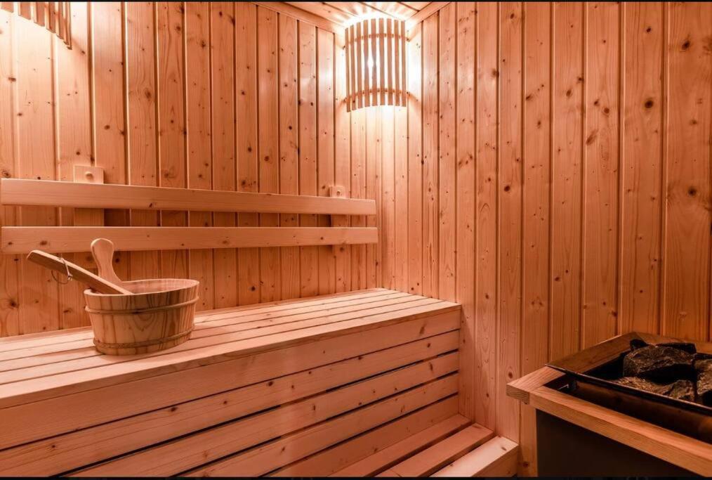 Apartment Bts Thonglor - Serene Japanese-style Haven, Onsen *