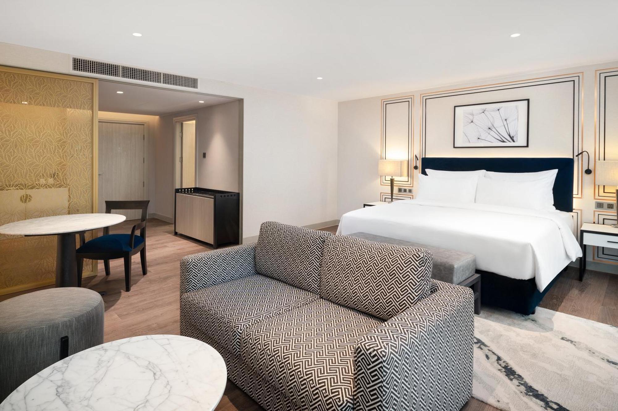 Radisson Chateau De Hotell Bangkok