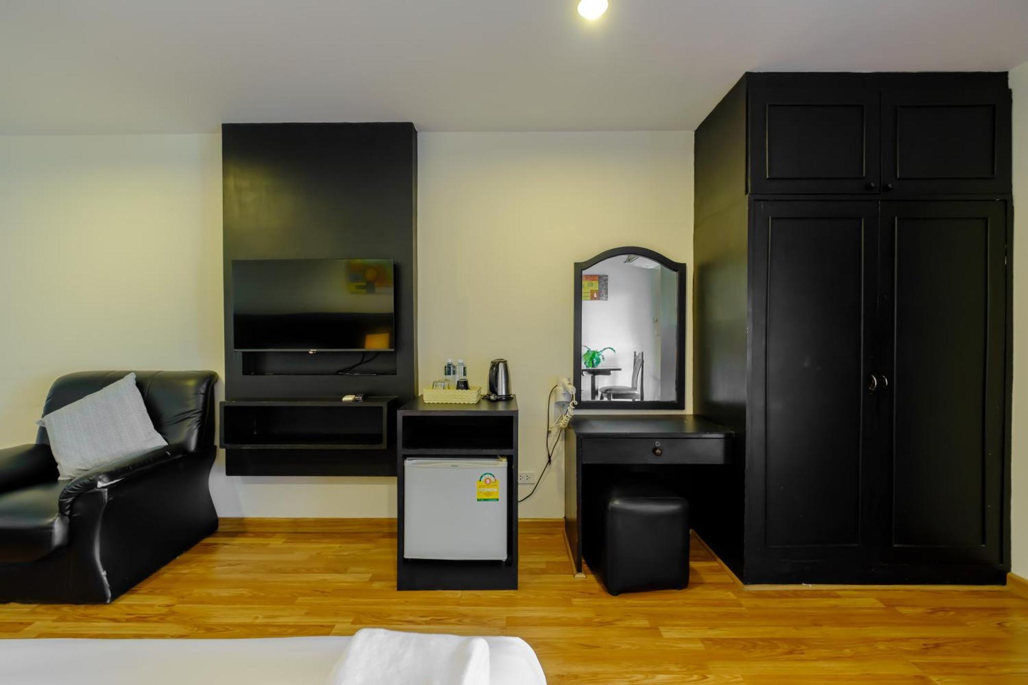 Boss Mansion Hotel 3*