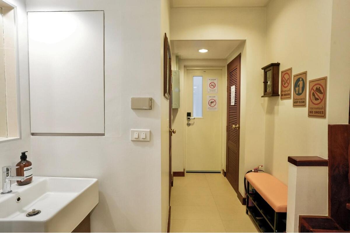Villa Nivas Wanit 2br 1sfb Yaowarat Mrt Entirehome 80sqm Bangkok