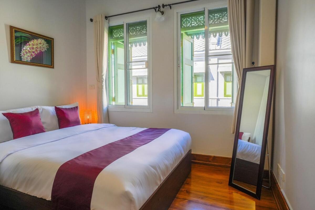 Nivas Wanit 2br 1sfb Yaowarat Mrt Entirehome 80sqm Villa Bangkok