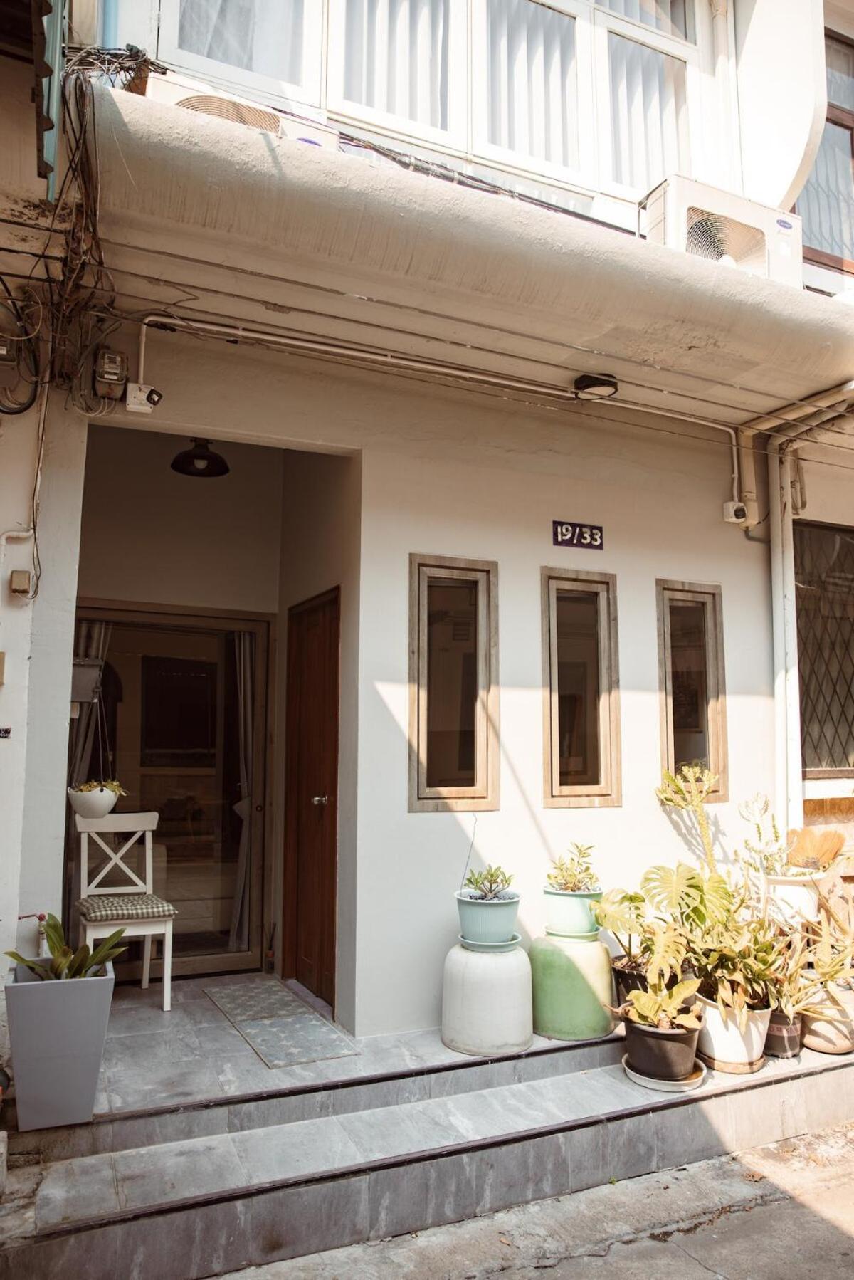 Spacious Relaxing Townhouse With Rooftop In Ekamai Holiday home *