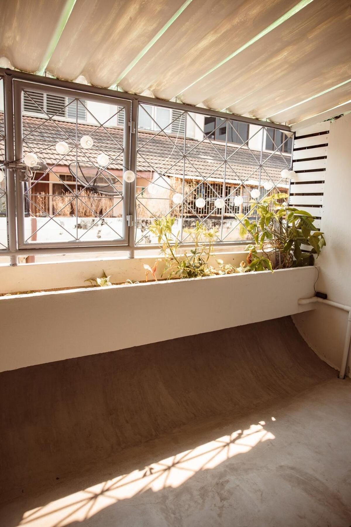 Holiday home Spacious Relaxing Townhouse With Rooftop In Ekamai *