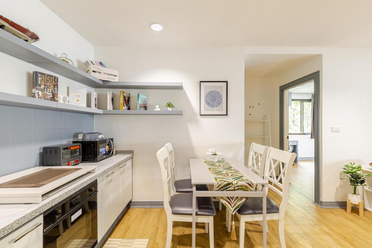 Cozy 2br In 5 Mins Bts 110 Sqm By Mattco Apartment