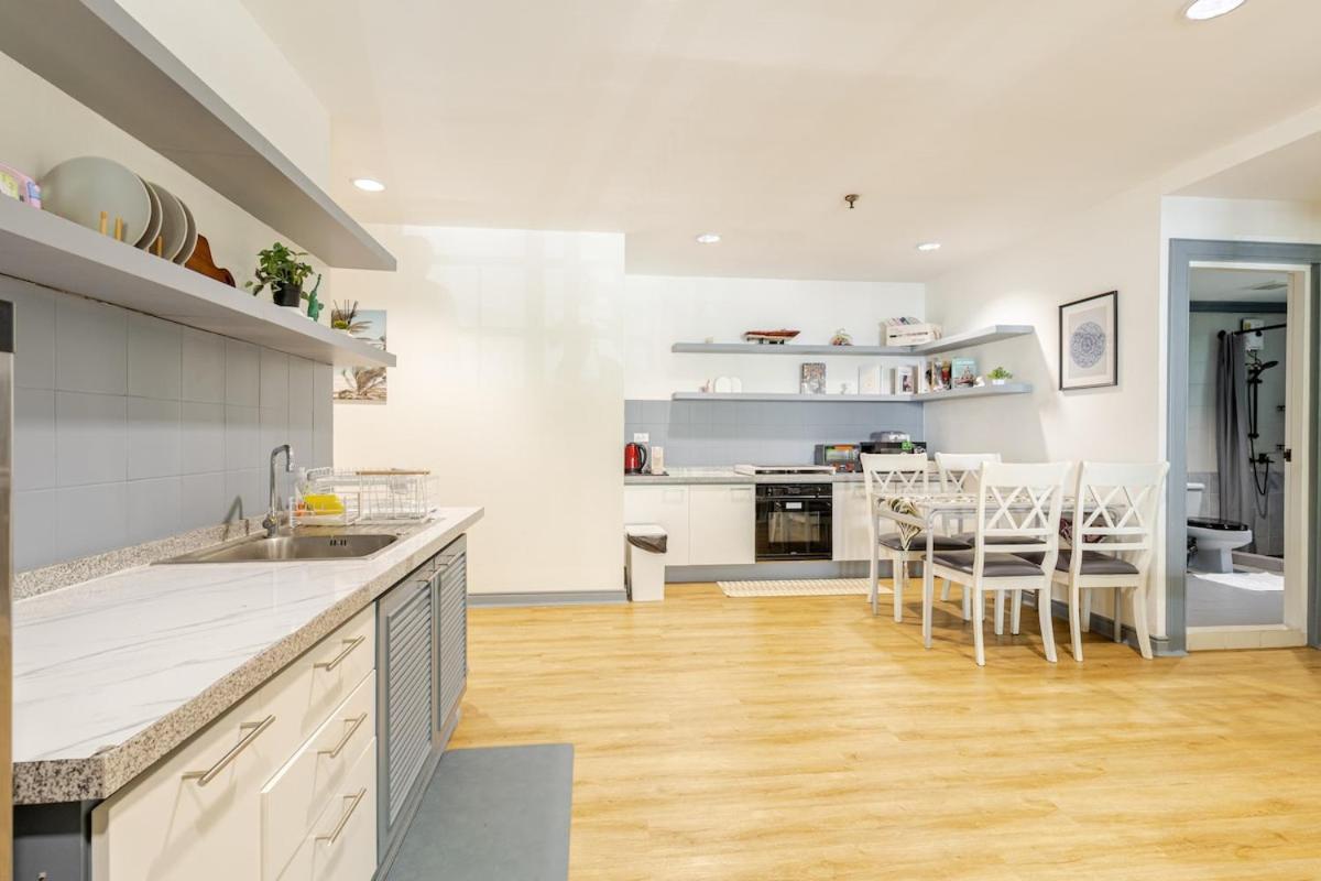 Cozy 2br In 5 Mins Bts 110 Sqm By Mattco Apartment
