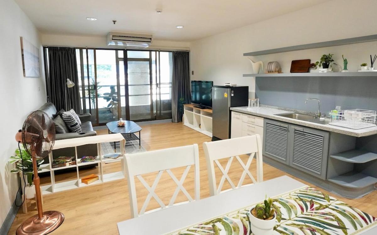 Cozy 2br In 5 Mins Bts 110 Sqm By Mattco Apartment Bangkok