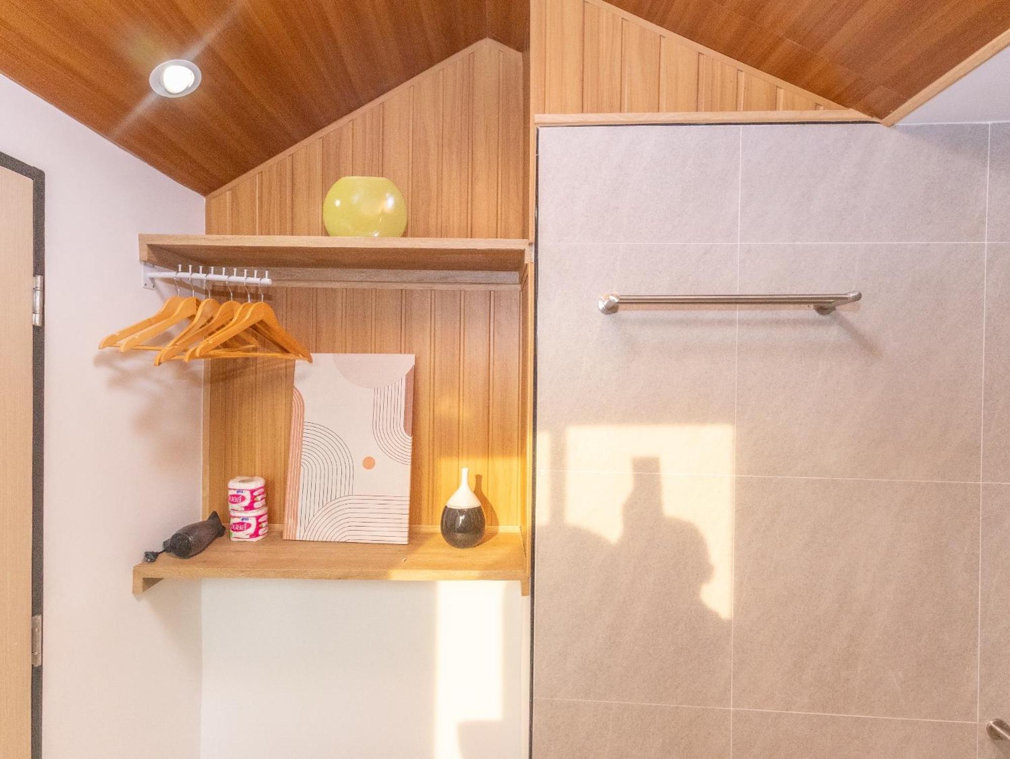 2 Bedrooms For 3 Guest Comfy At Heart Of Silom - 7a *