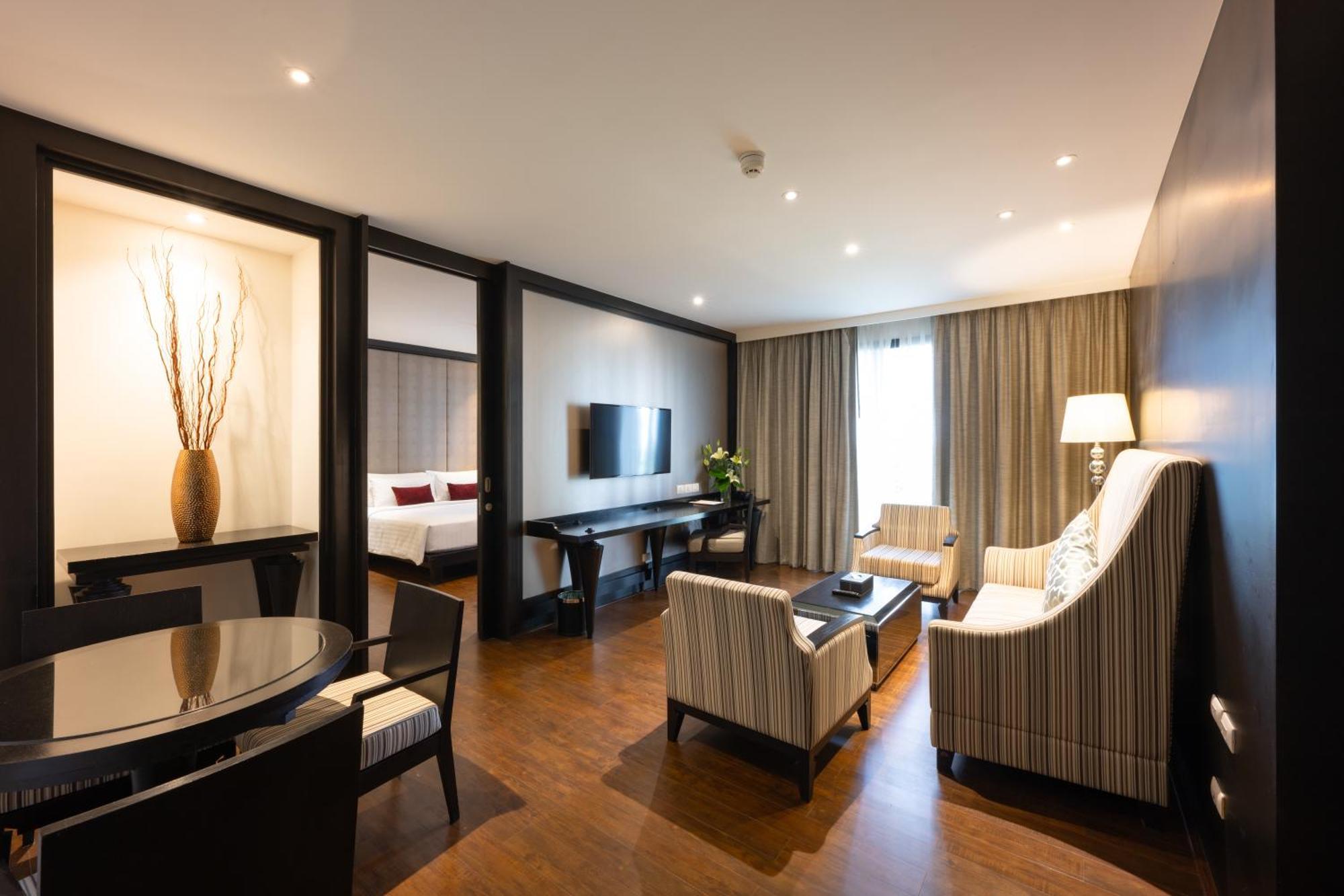 M\u00f6venpick Sukhumvit 15 Bangkok