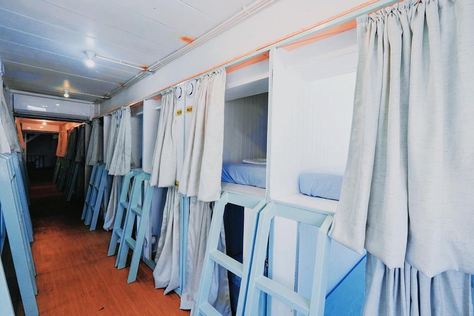 - Easy Monday Near Khaosan Hôtel capsule Bangkok