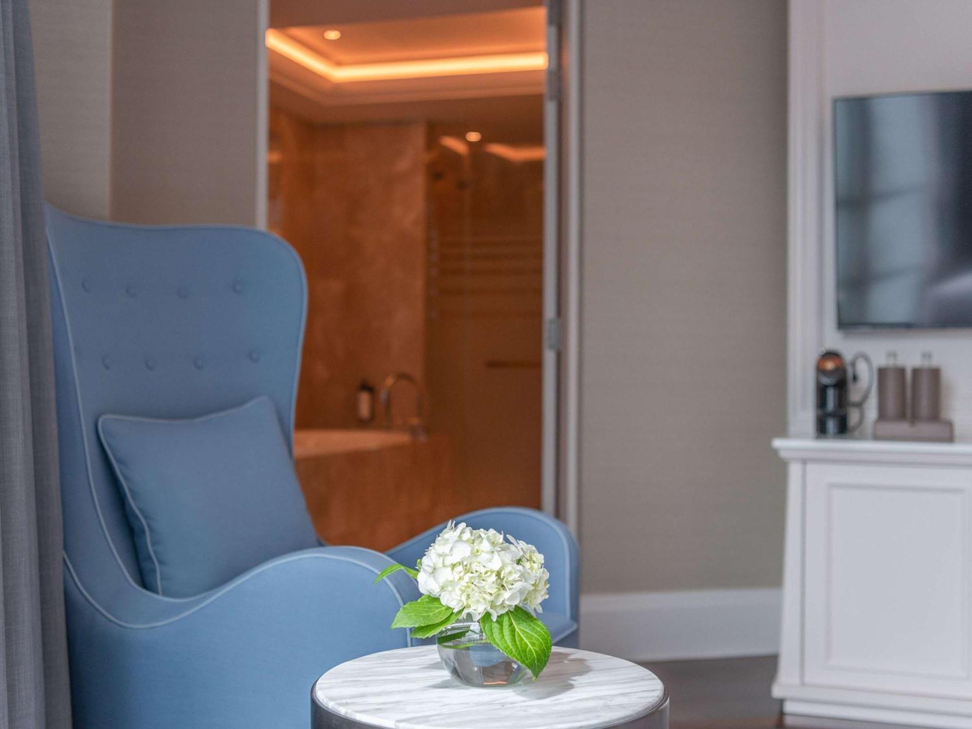 Sofitel Sukhumvit Hotel 5*