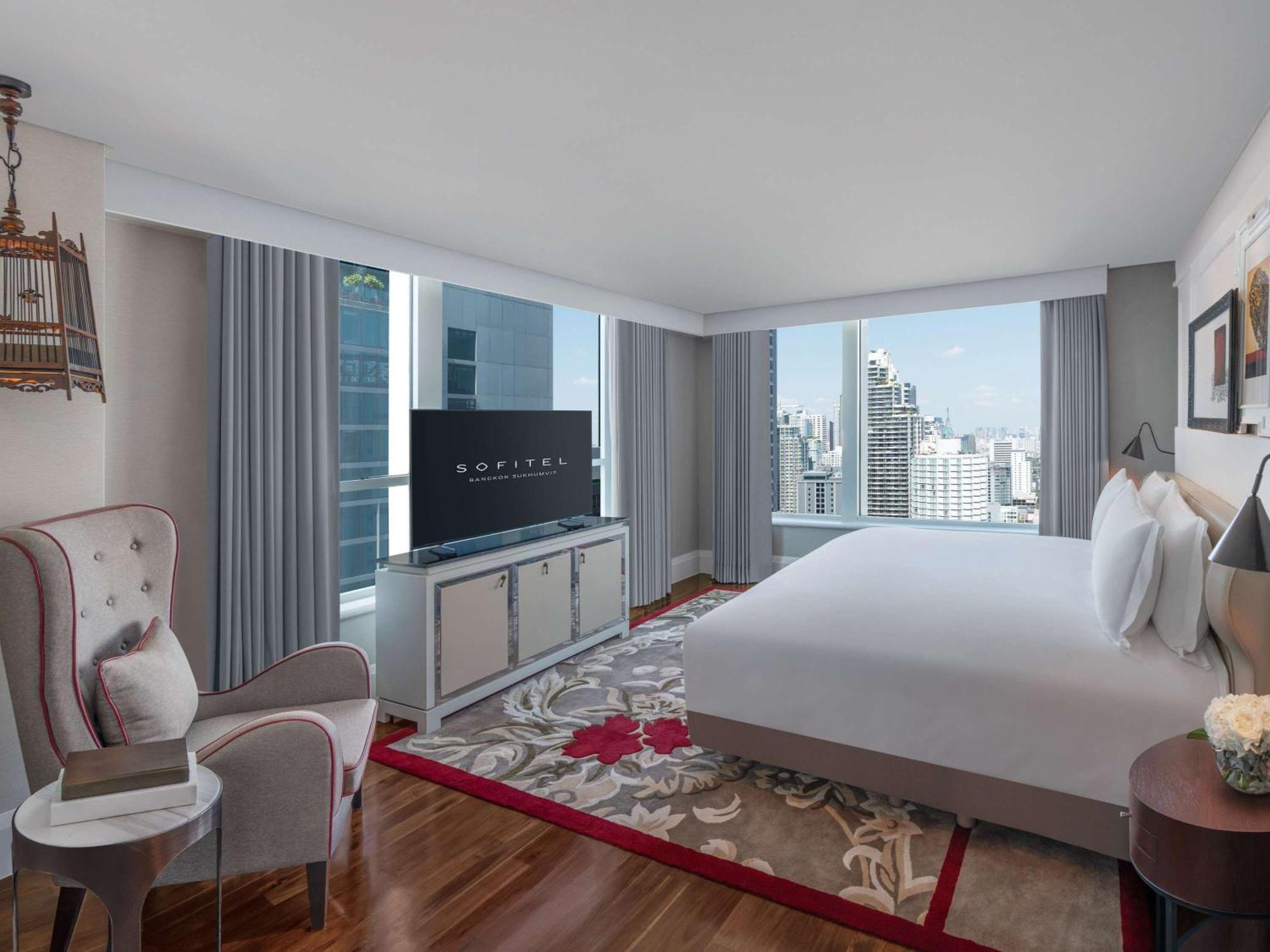 Sofitel Sukhumvit Hotel 5*