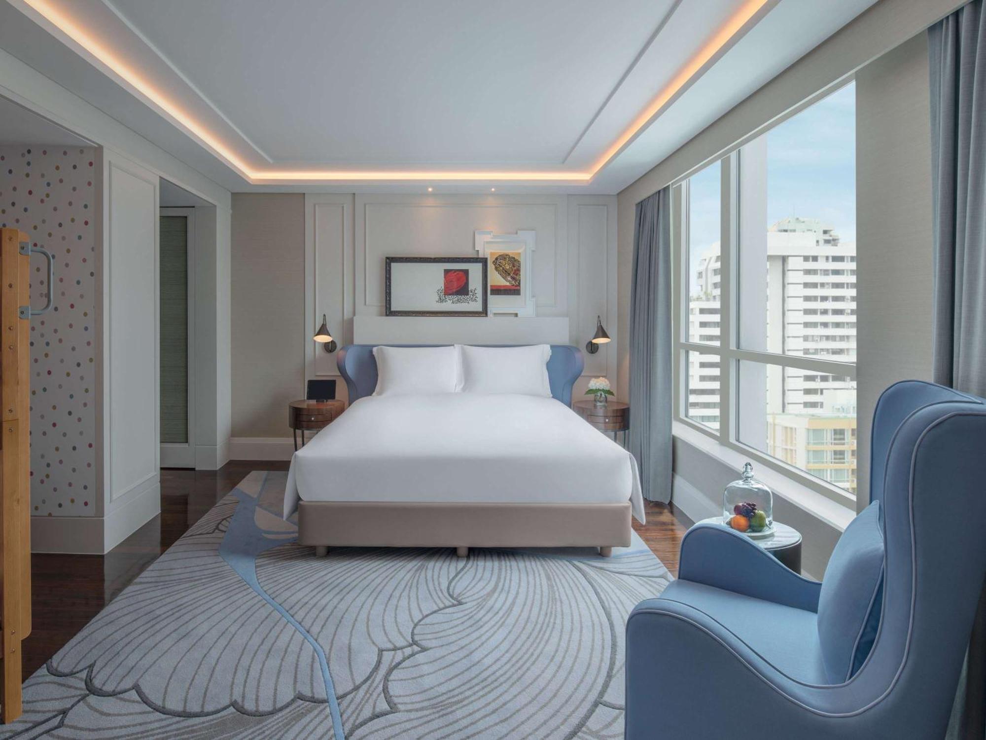 Sofitel Sukhumvit 5*