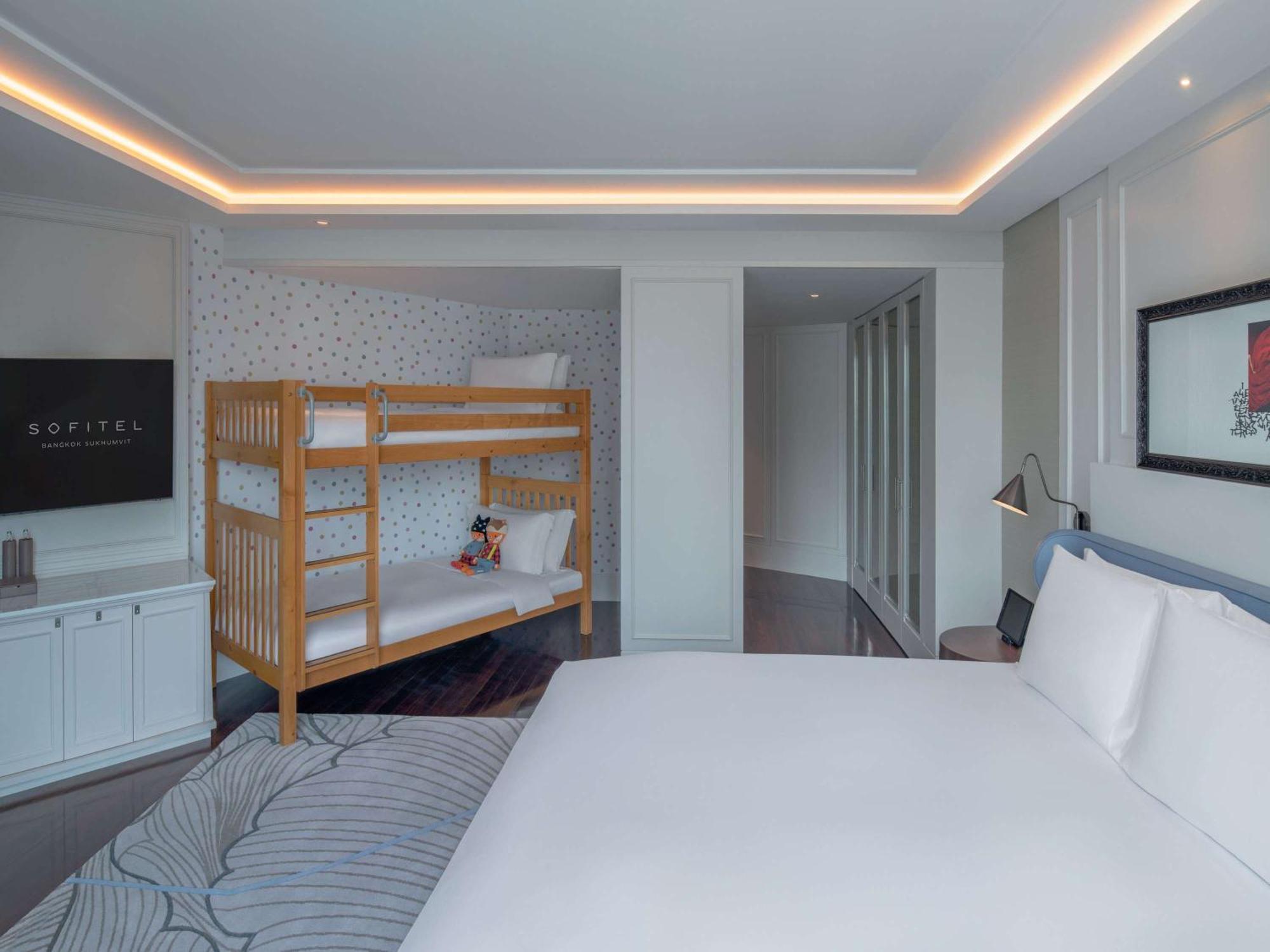 Sofitel Sukhumvit Hotel 5*