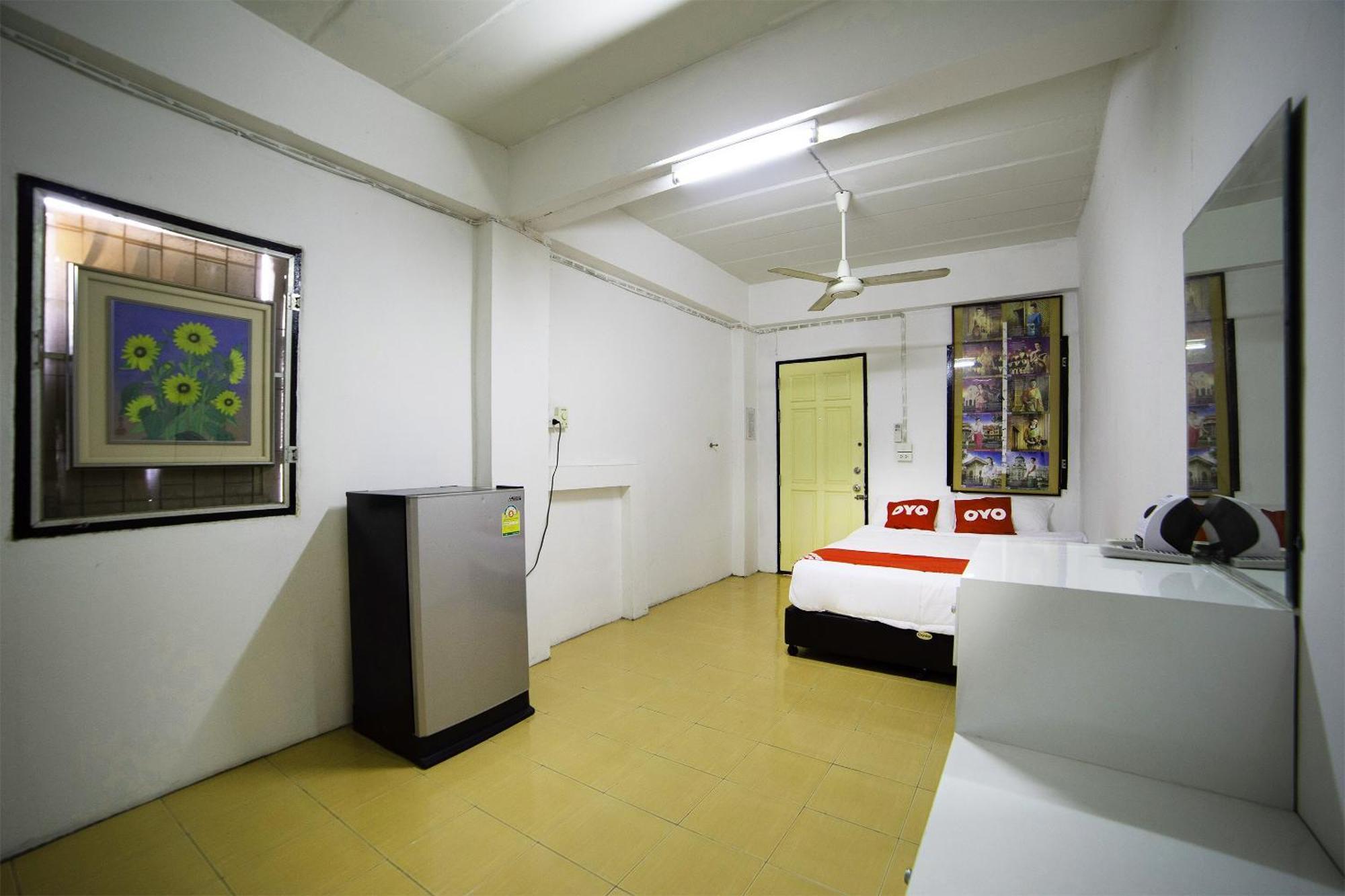 Oyo 560 Chang Suvarnabhumi Auberge de jeunesse *