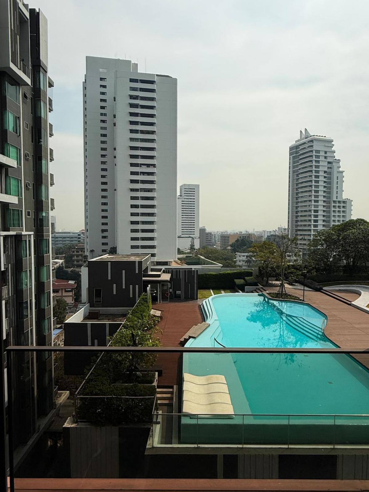 Iconic Urban Escape Apartment