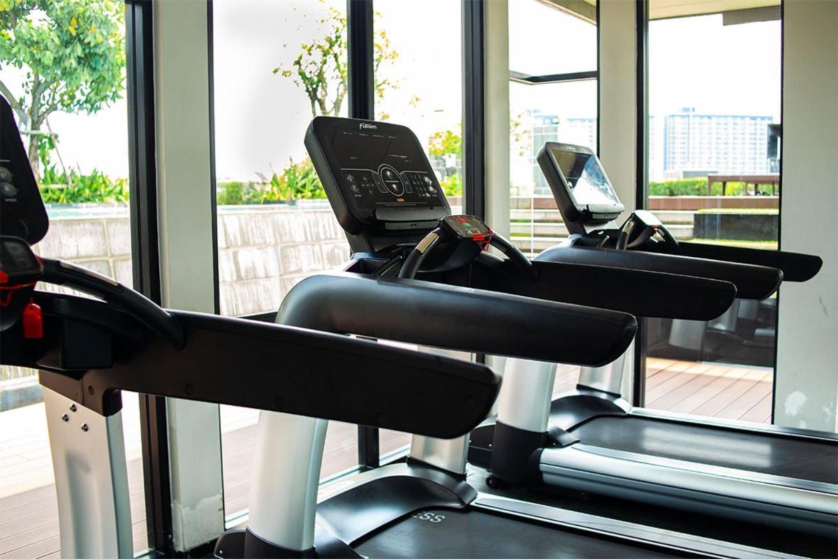 Prime Sukhumvit 77 With Pool & Gym