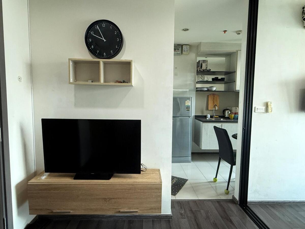Prime Sukhumvit 77 With Pool & Gym Bangkok