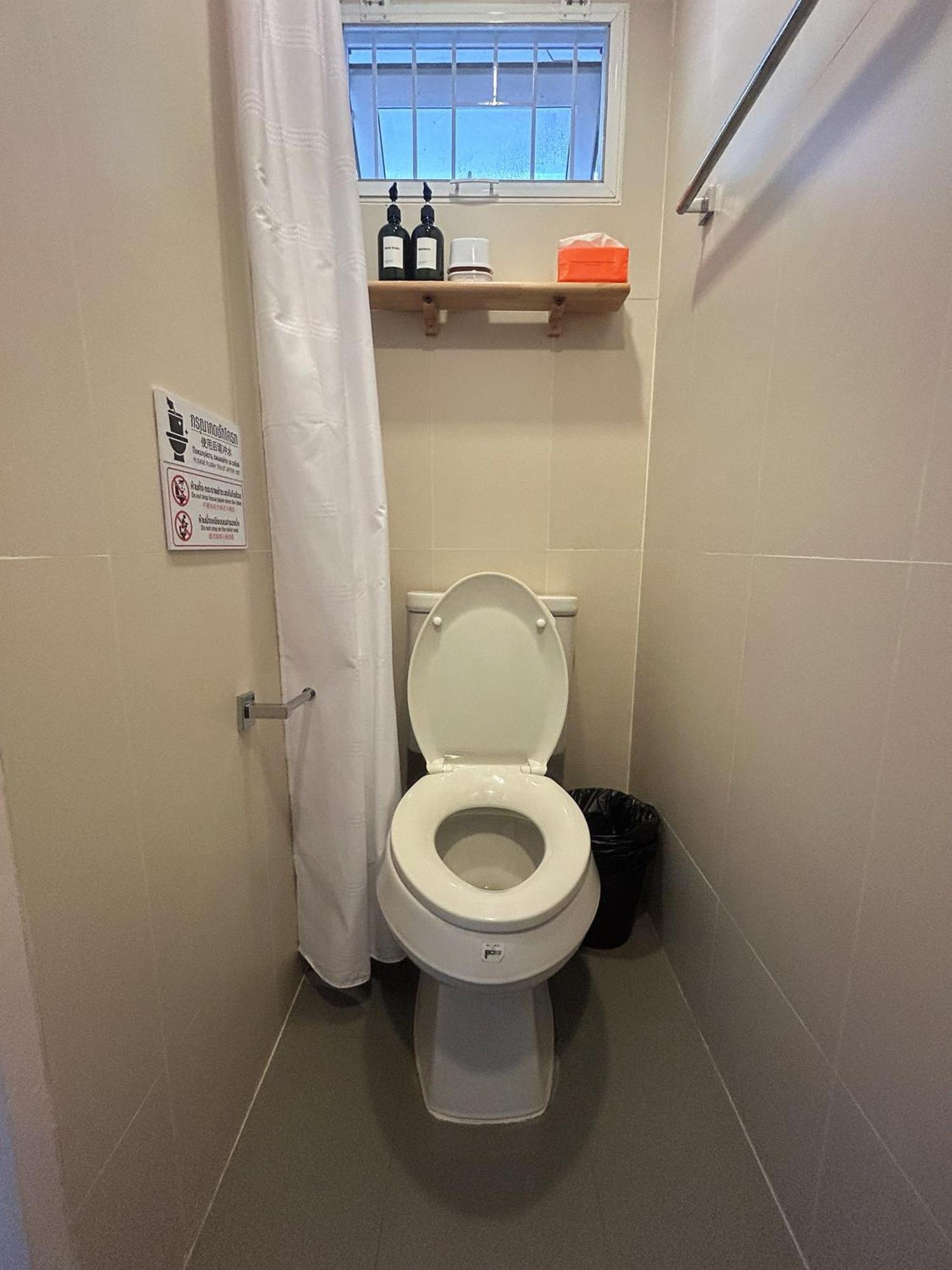Entire 2br 2ba Chinatown Near Yaowarat - Songwat Apartment *