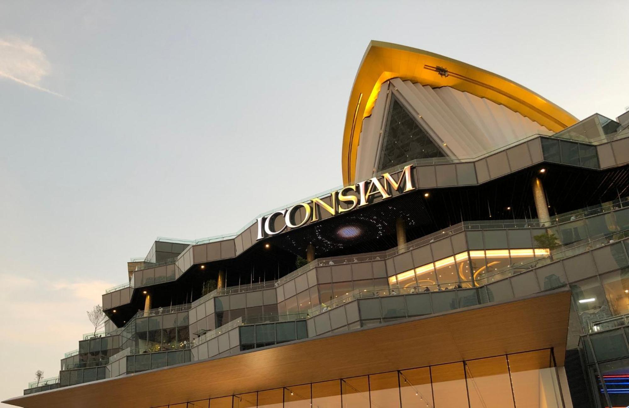 The Peninsula Khách sạn 5*