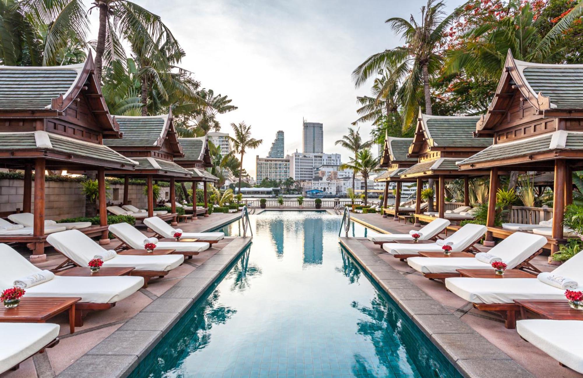 The Peninsula Khách sạn
