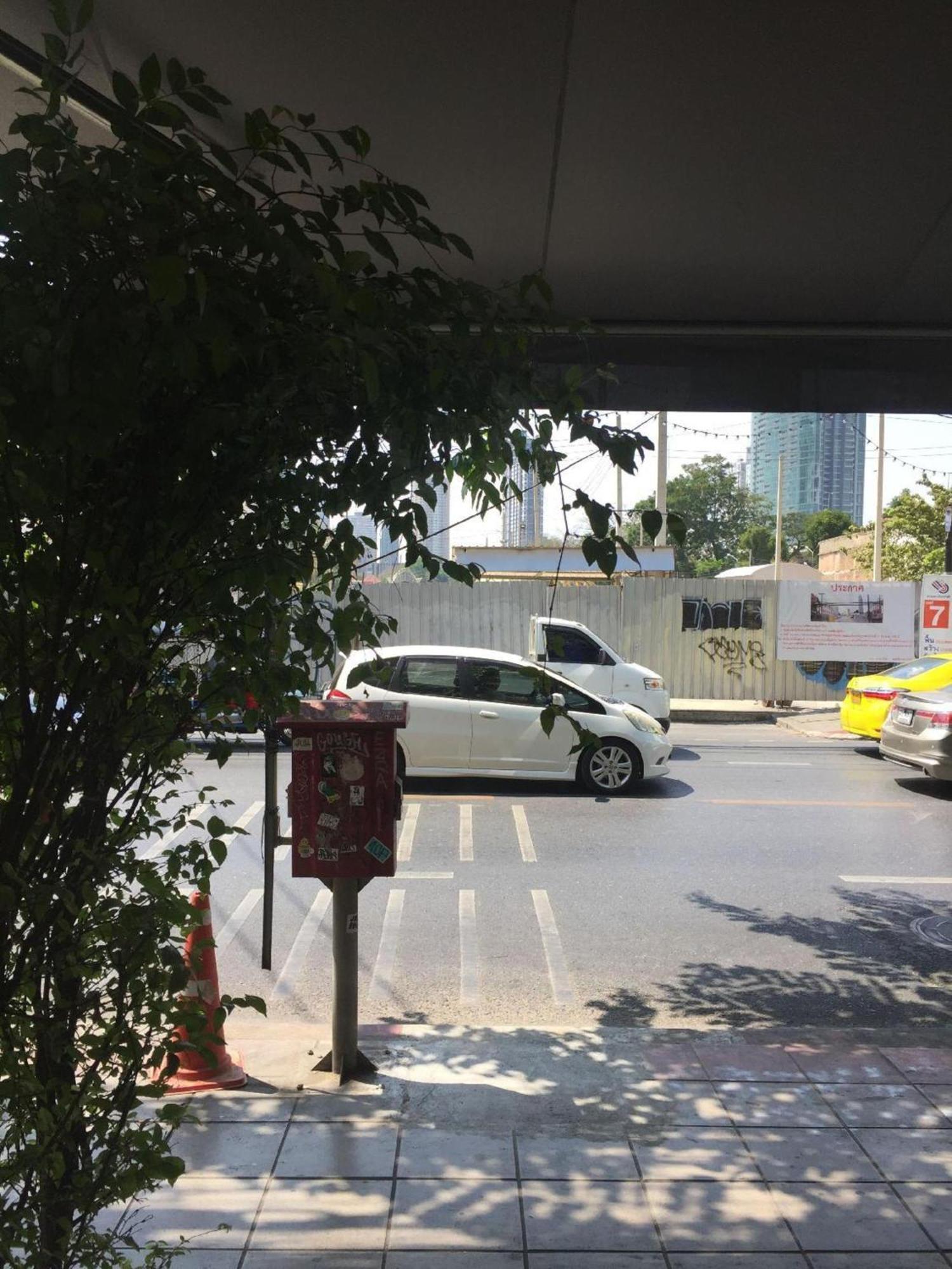 Hub Hotel 2*