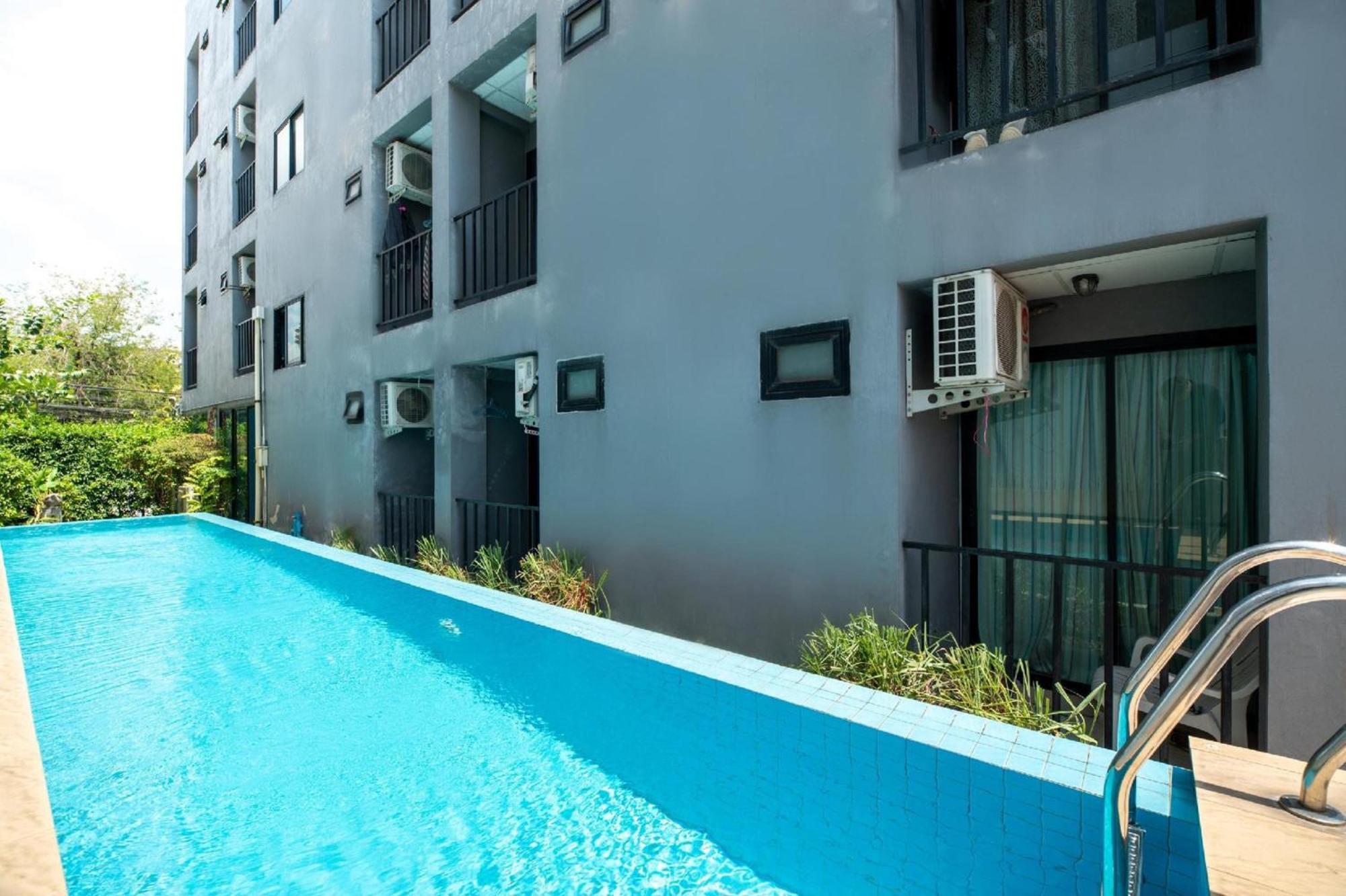 Hotel Super Oyo 427 Chill Bangkok
