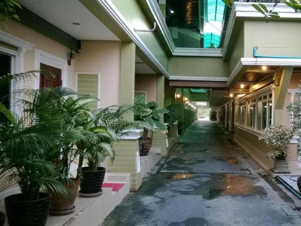 Kacha Resort 2*