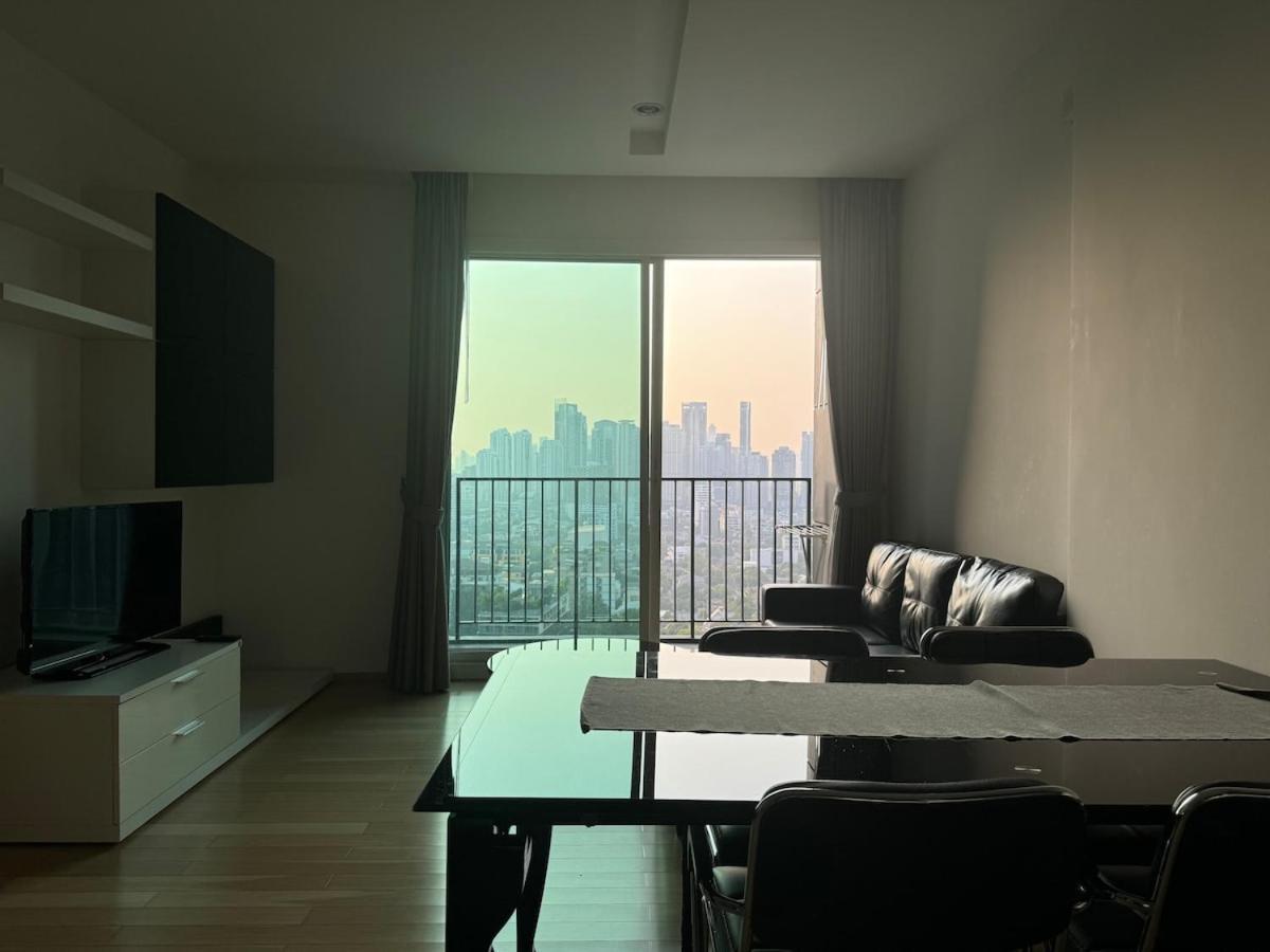 Siri At S Thonglobts2minswalk Wfh Stylishcentralcozy Apartment