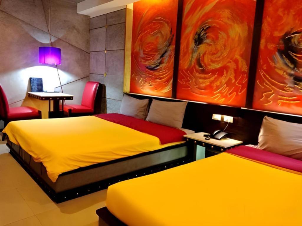 Pak Ping Ing Tang Boutique Bangkok