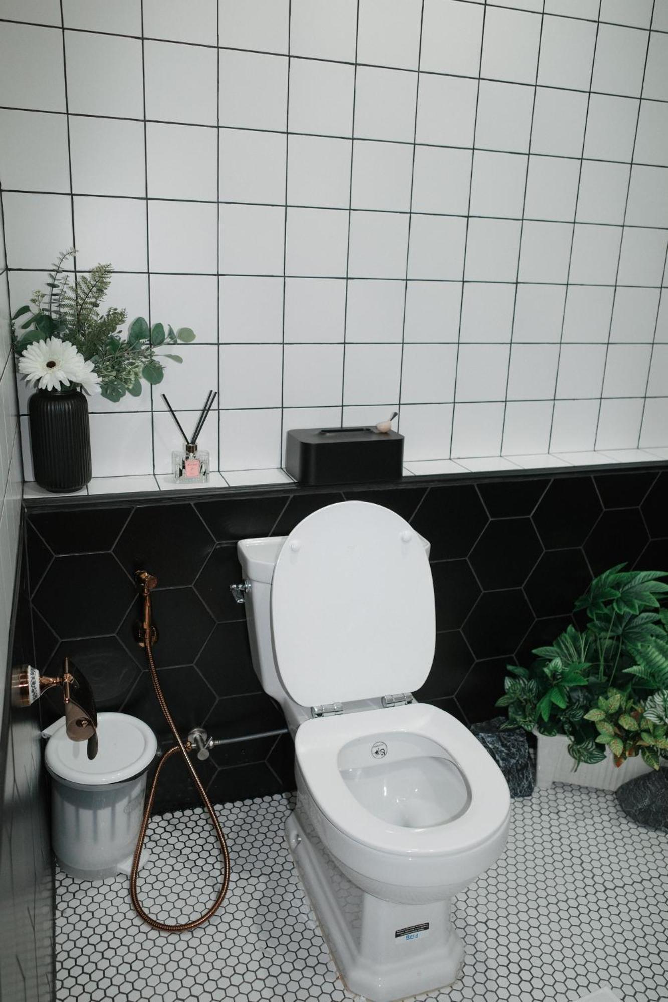 Chic Ekkamai Escape Near Bts, Dining & Nightlife * Bangkok