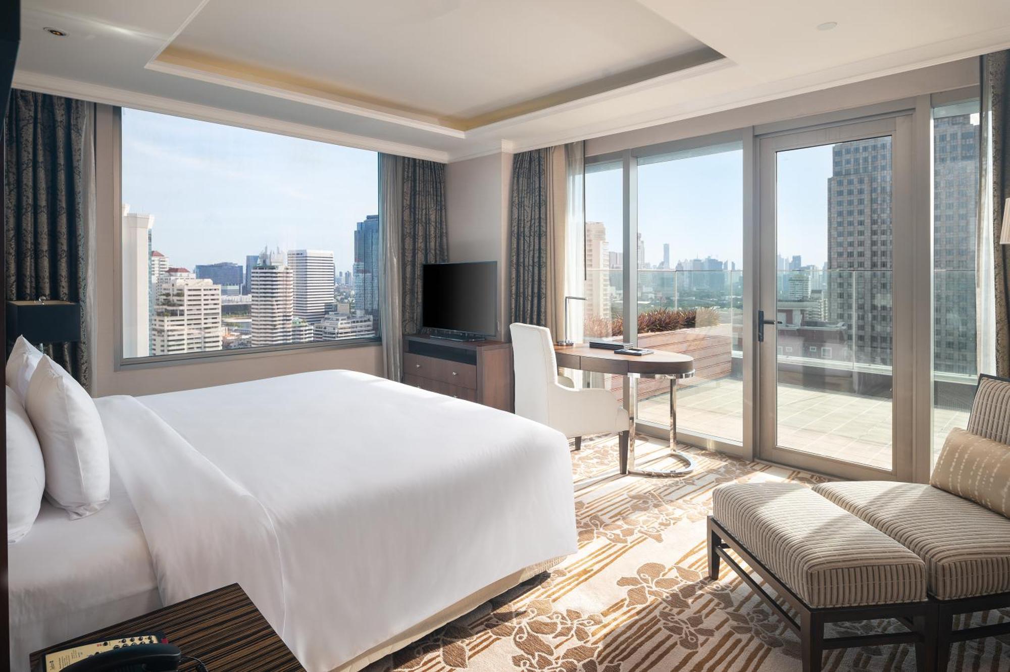 Hotel Radisson Blu Plaza
