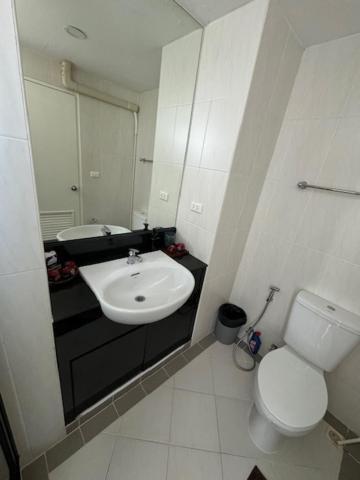 Apartment 2 Bed In The Heart Of Bangkok