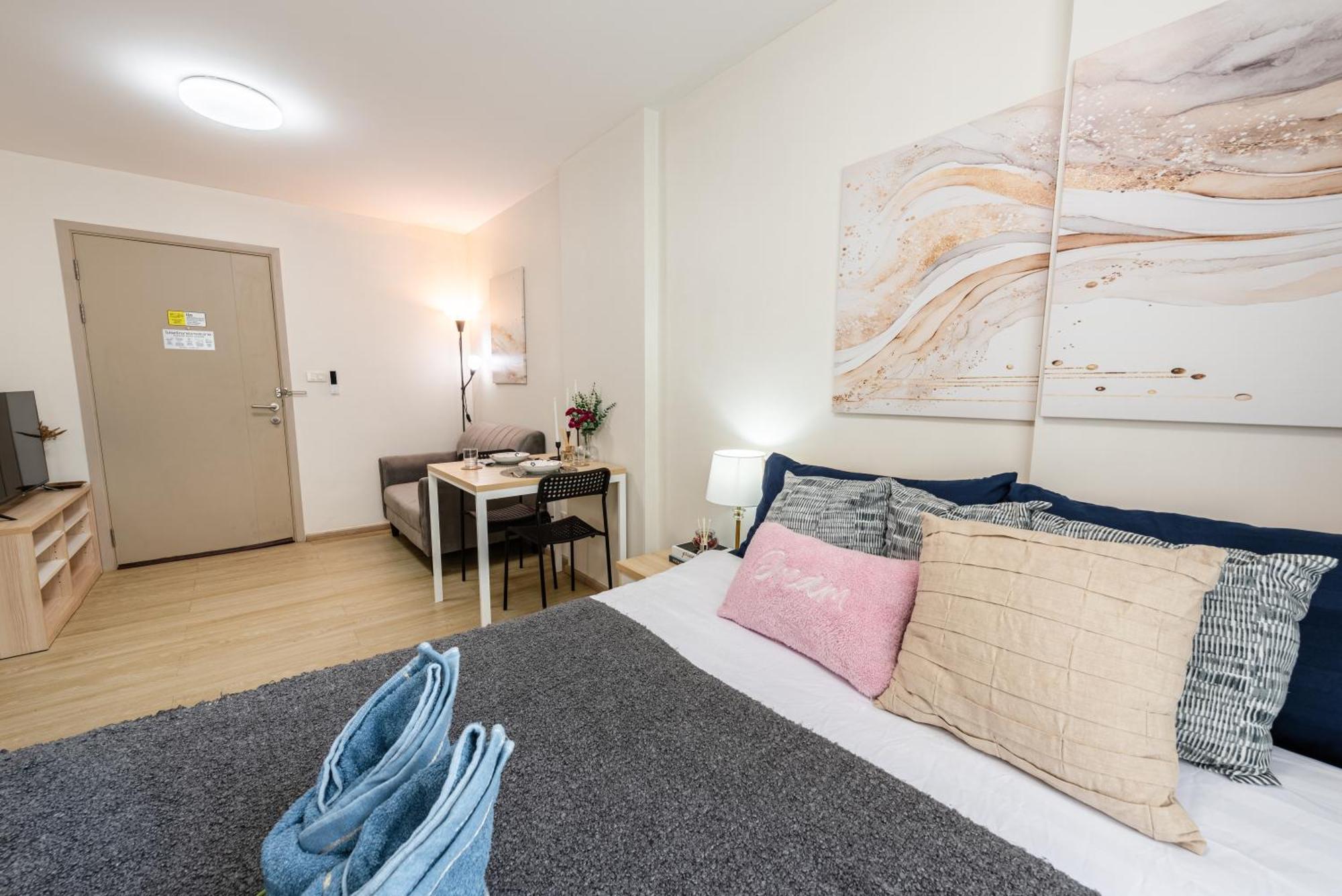 Appartement Elio Del Ray Bts Punnawithi Bangkok