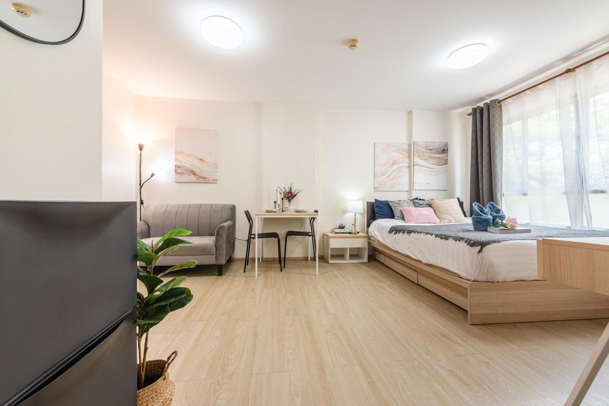 Elio Del Ray Bts Punnawithi Appartement *