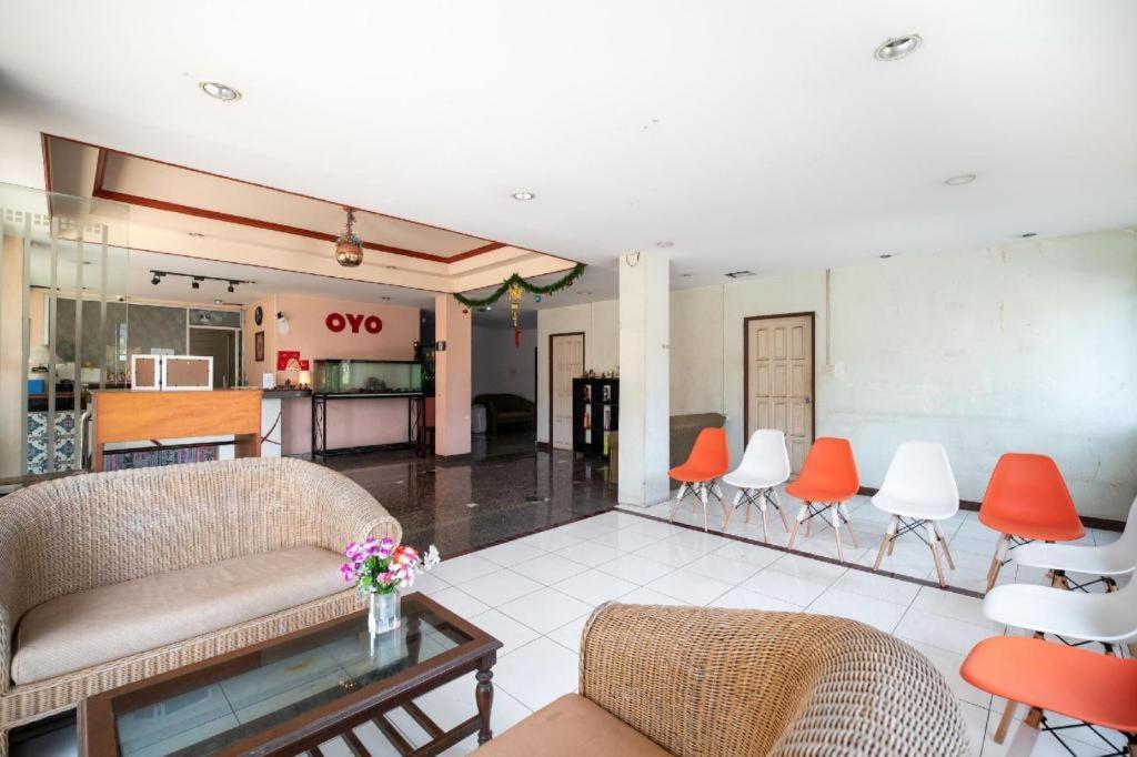 Hotel Oyo 519 B Min Airport Bangkok