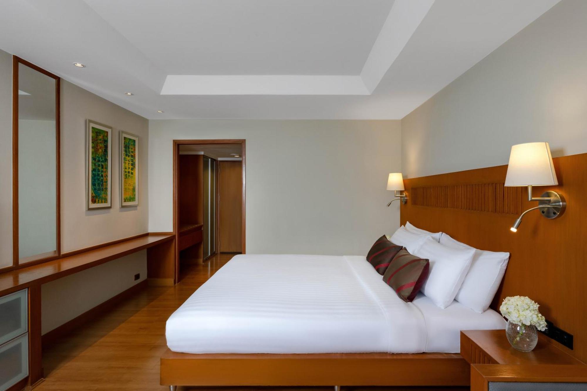 Hotel Grand Mercure Atrium 5*